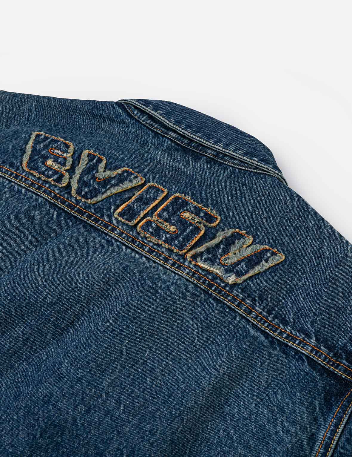 ディストレスドカモメプリントとほつれロゴパッチ刺繍 リラックスフィット デニムジャケット