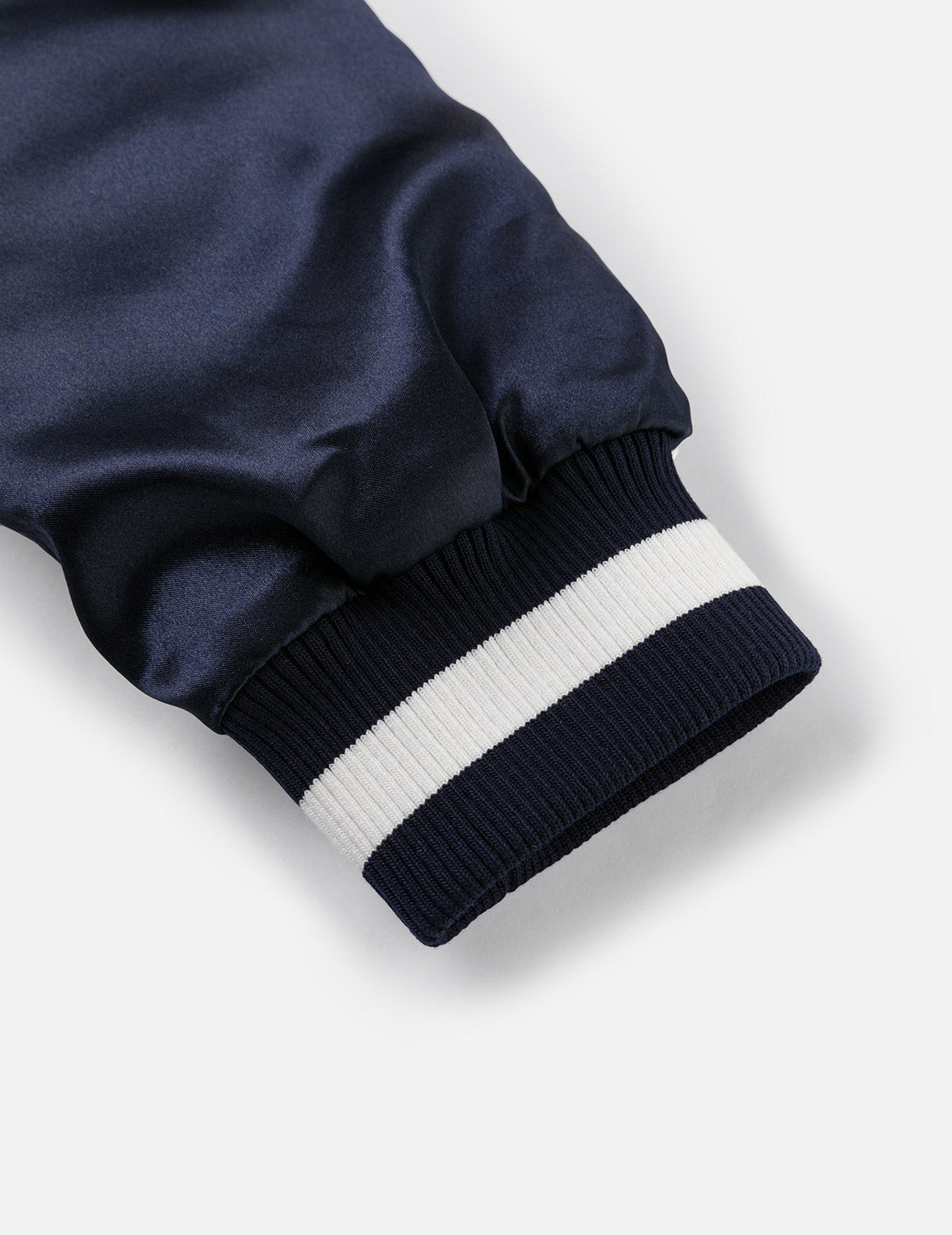 EVISUアーカイブ刺繍レギュラーフィットパッドスカジャン