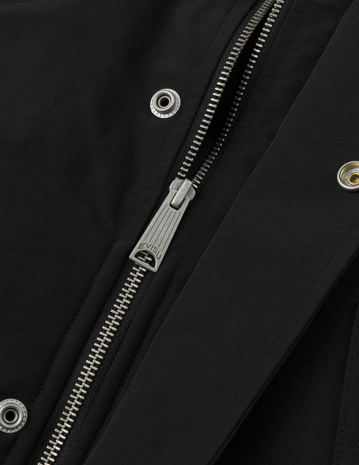 カモメ刺繍 レギュラーフィット 防水ダウンジャケット