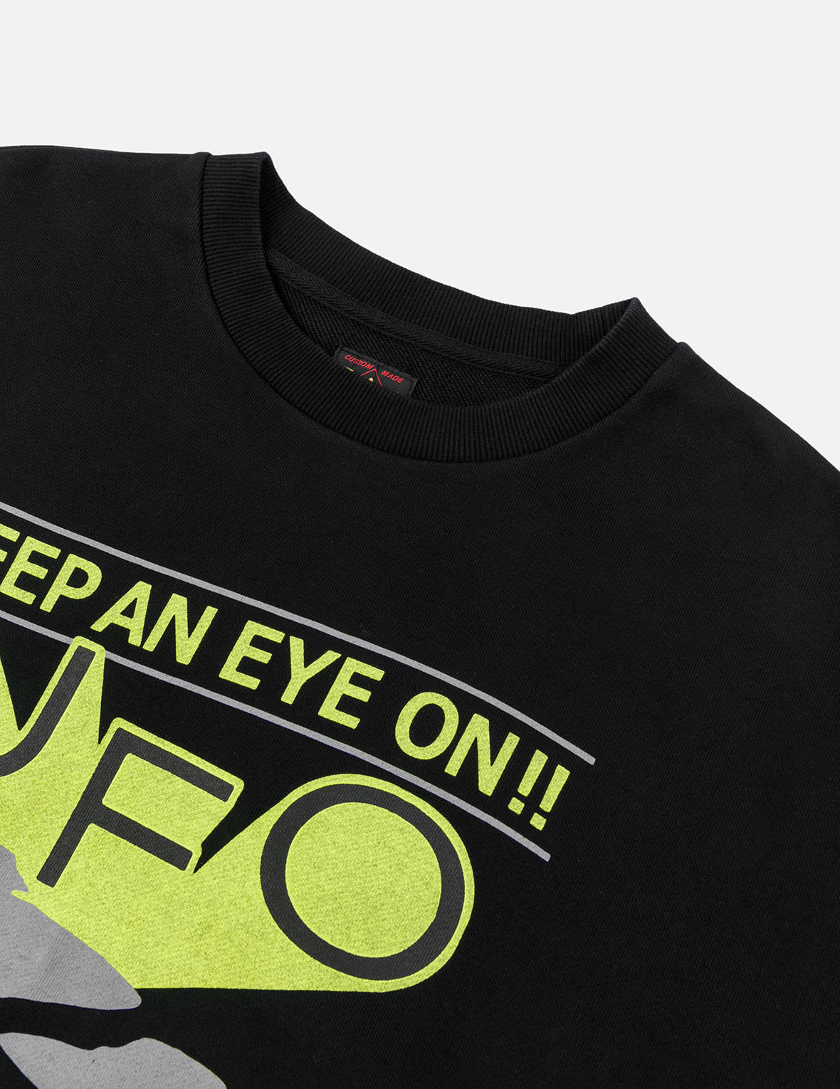 UFOプリントとカモメアップリケ リラックスフィット フーディー