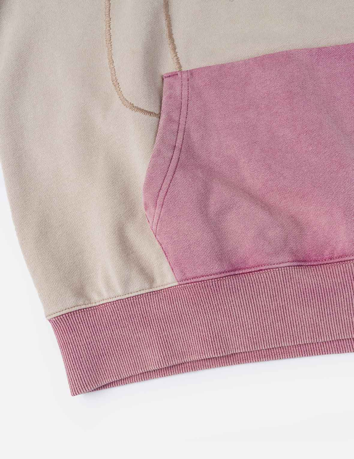 カラーブロッキングロゴプリントと大黒刺繍 レギュラーフィット フーディー