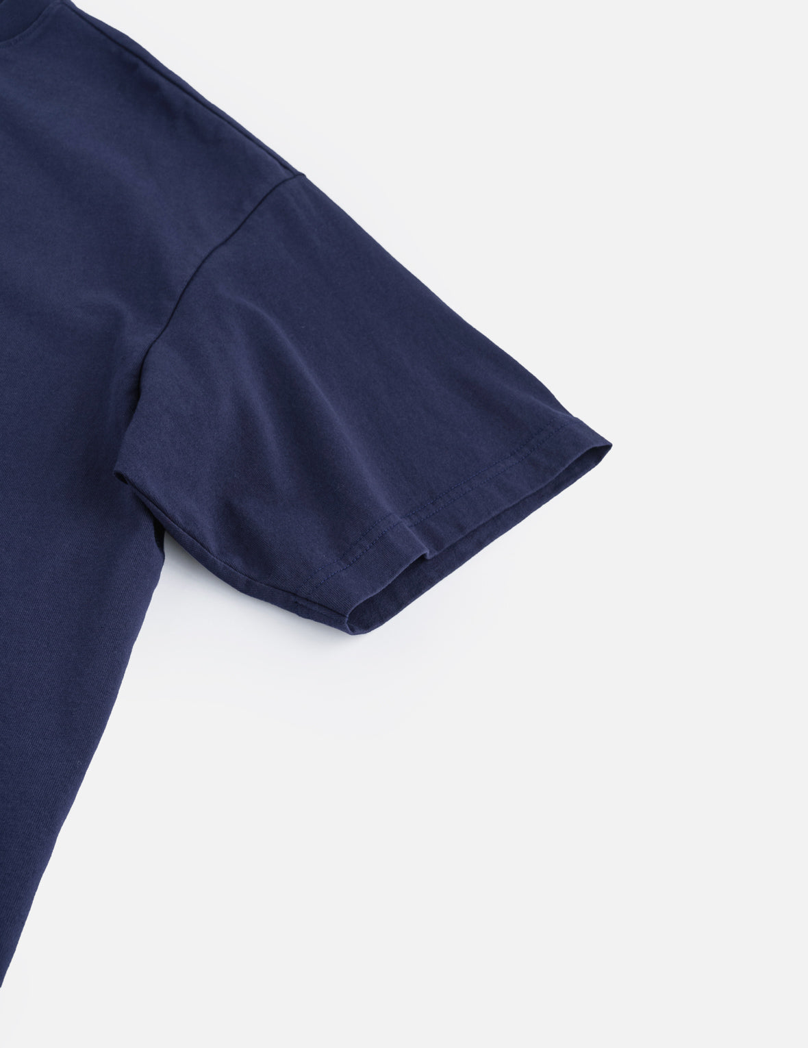 ミサイルグラフィックプリント Tシャツ