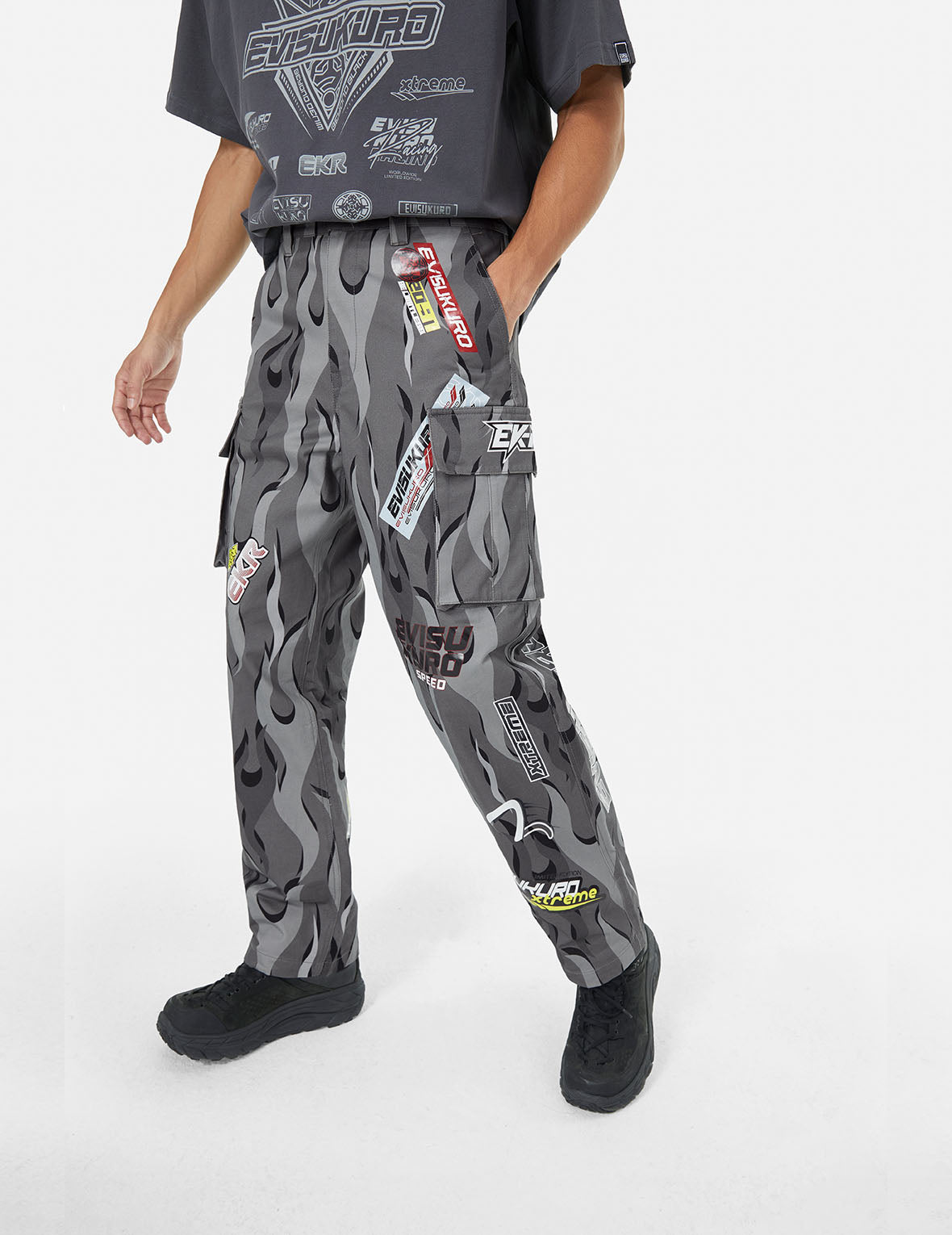 レーシングカモフラージュワイドレッグカーゴパンツ