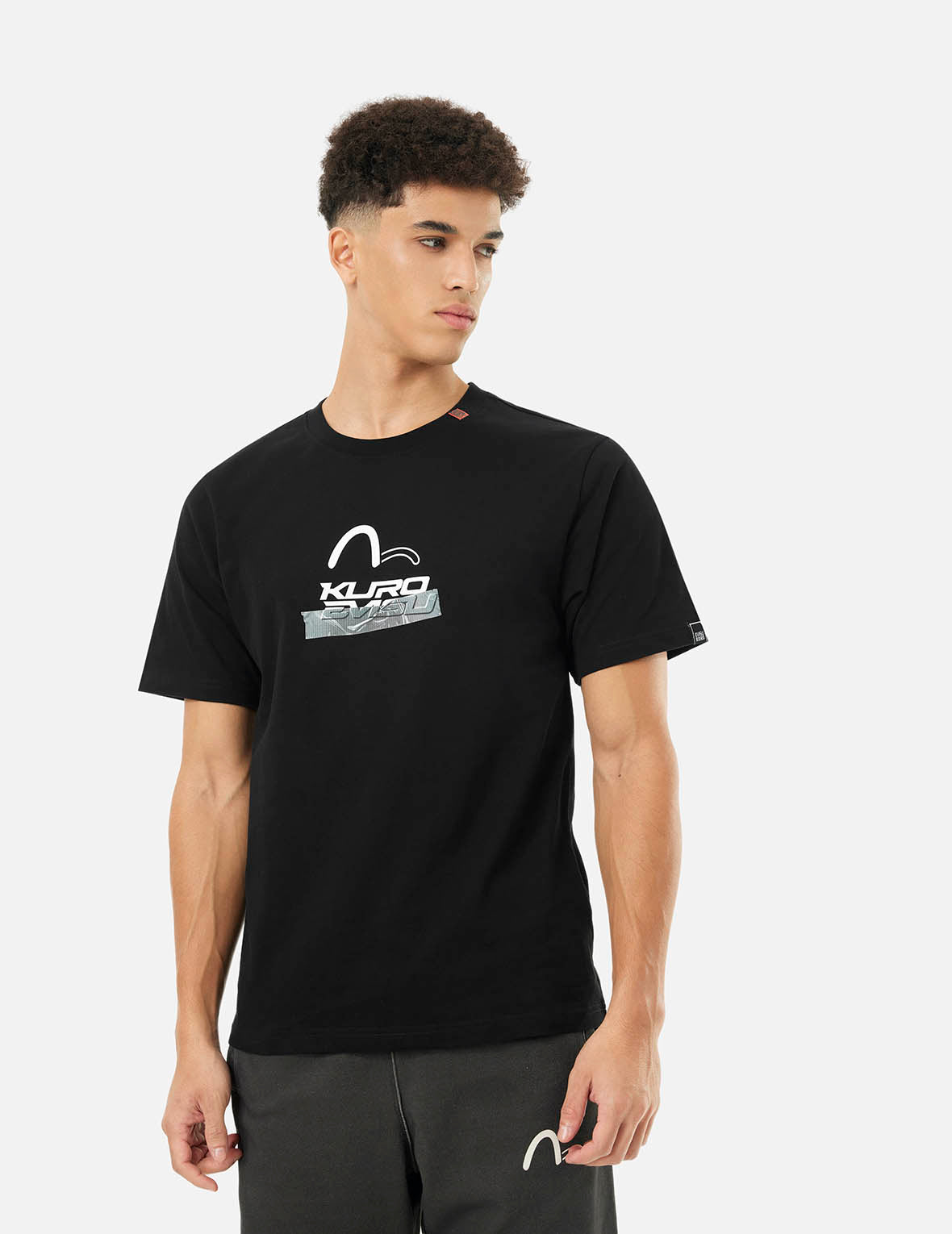 ロゴとテーププリントレギュラーフィットTシャツ