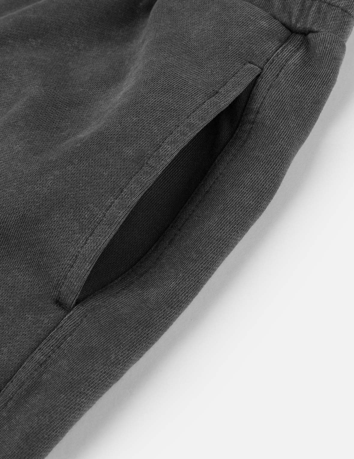 EVISUKURO E刺繍 ディストレスド ルーズフィット スウェットパンツ