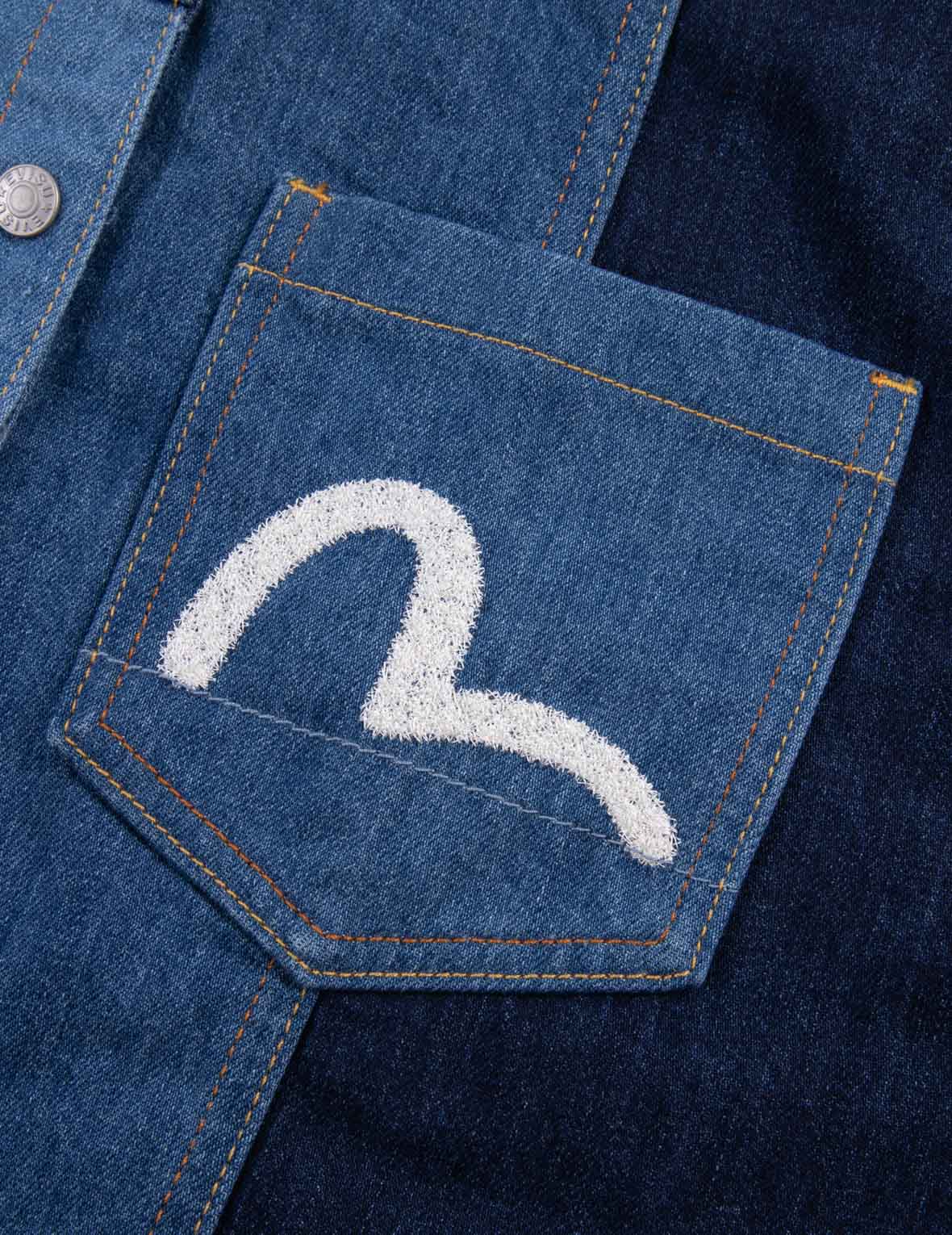 カモメの刺繍とパッチワークのリラックスフィットデニムシャツ