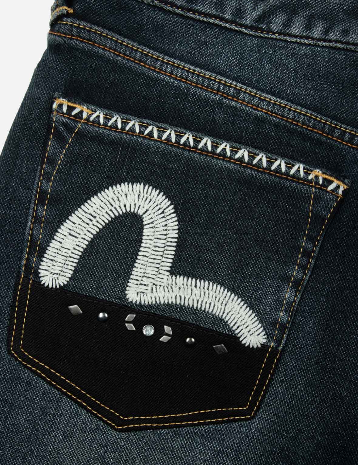 Seagull Embroidery with Metal Studs Carrot Fit Jeans #2017