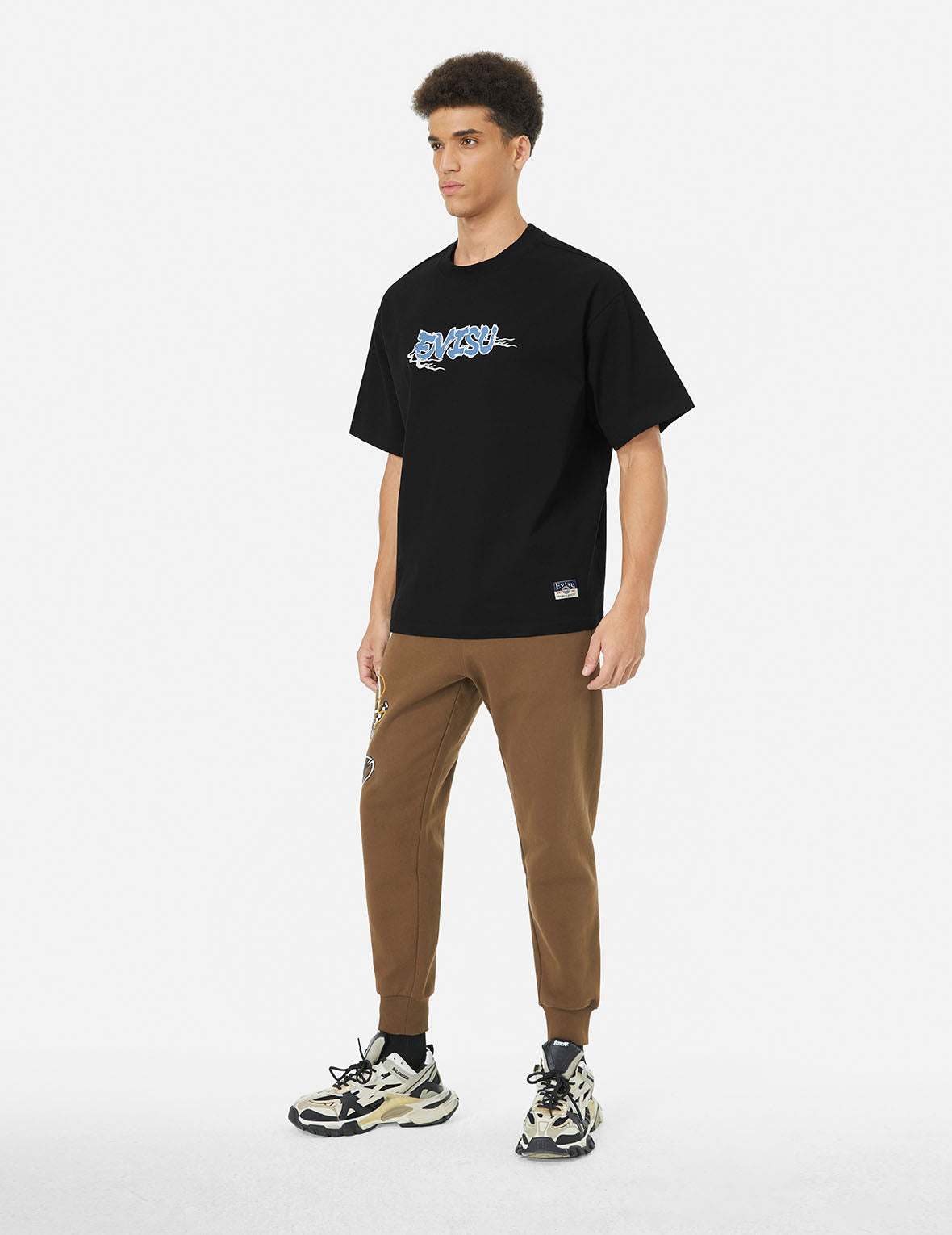 ロゴと忍者だるま大黒プリントルーズフィットTシャツ
