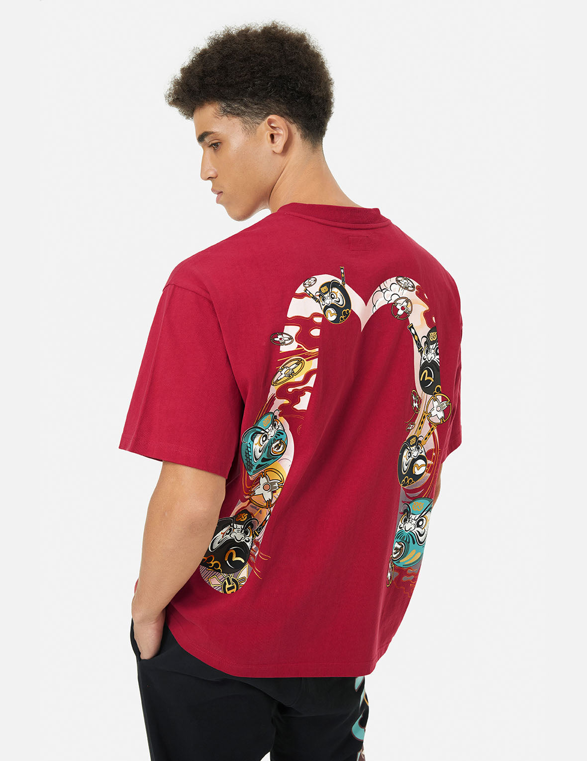 ロゴと忍者だるま大黒プリントルーズフィットTシャツ