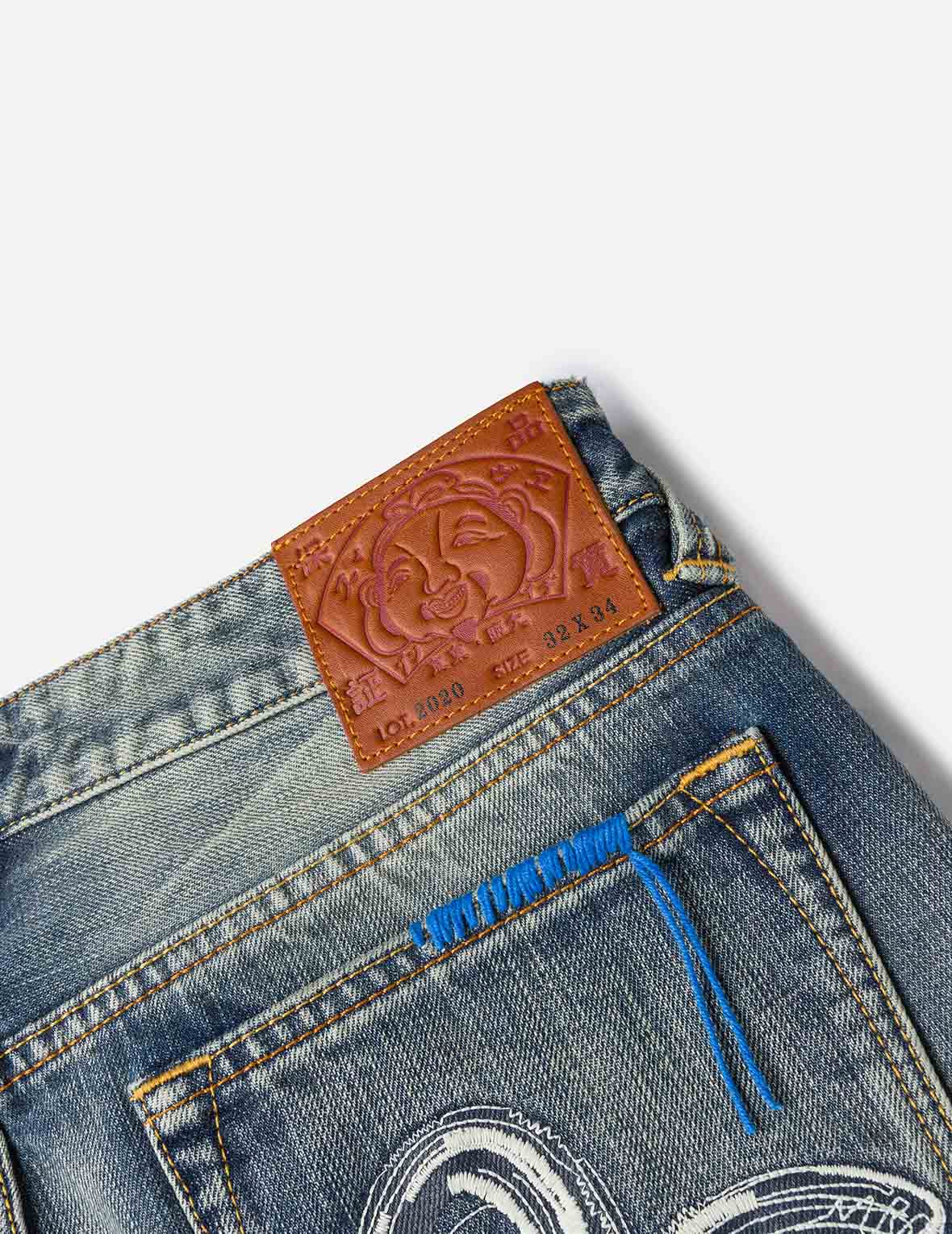 カモメ刺繍付き7ポケットデザイン ウォッシュド レギュラーフィット ジーンズ #2020