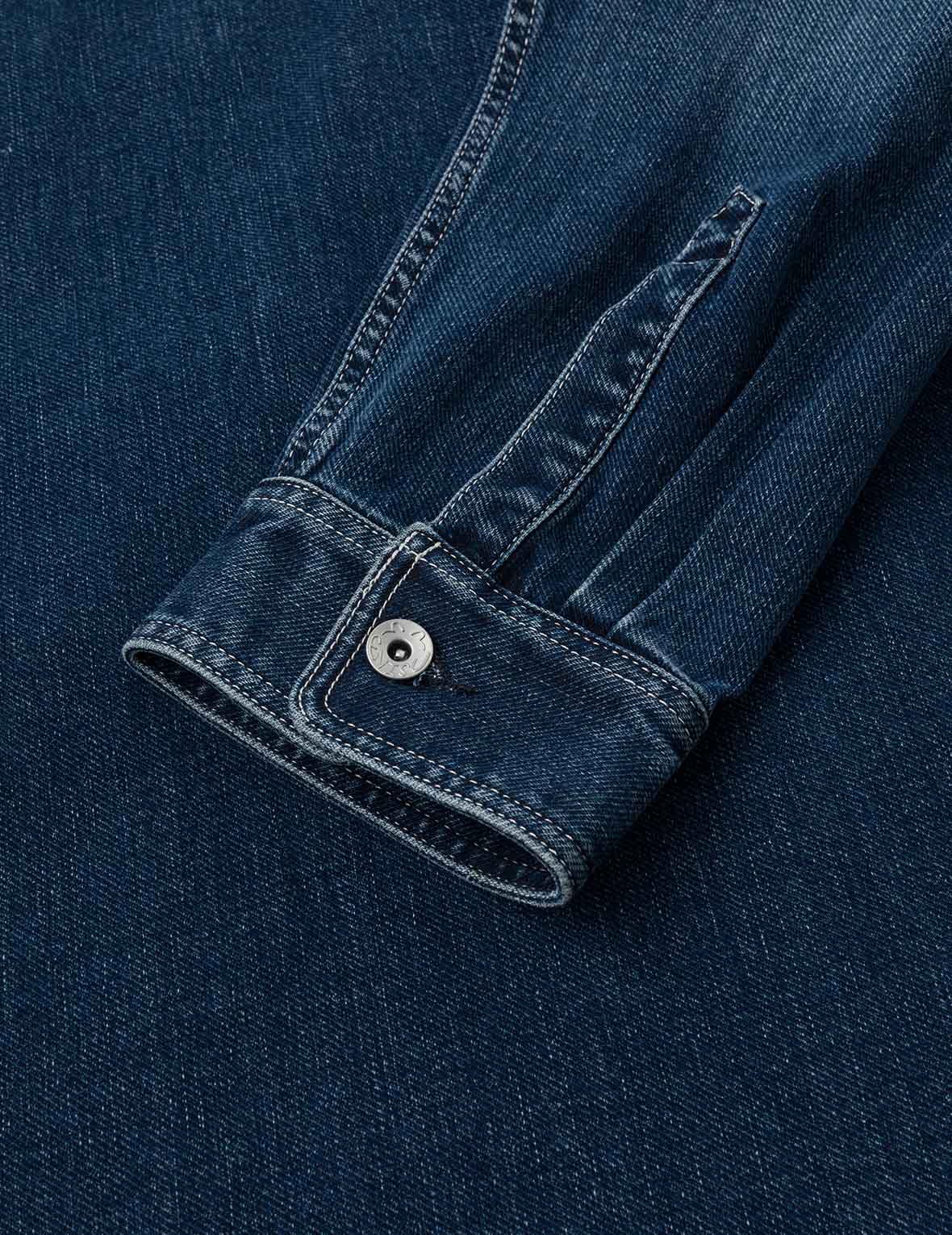 ウォッシュドカモメ刺繍 レギュラーフィット デニムシャツ