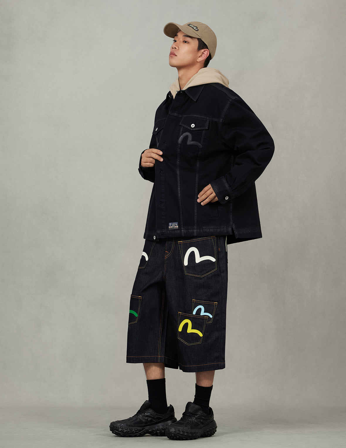 Kamon and Seagull Appliqué Regular Fit Denim Jacket Shirt