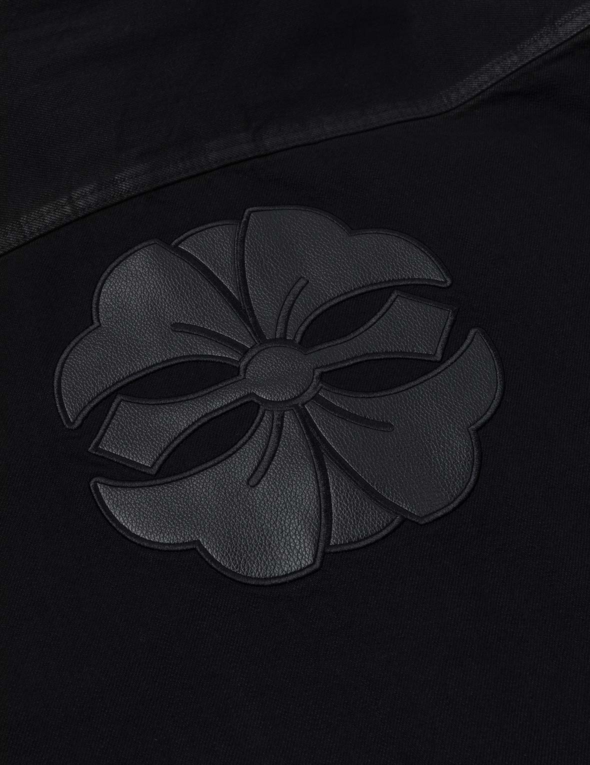 Kamon and Seagull Appliqué Regular Fit Denim Jacket Shirt