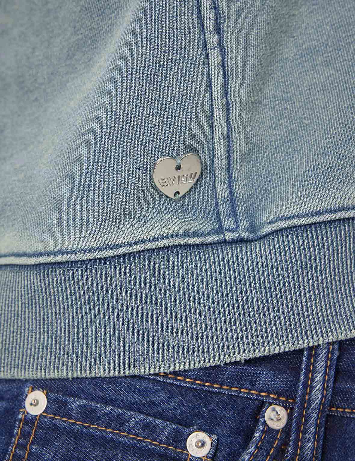 ディストレストアプリケ刺繍ウォッシュドファッションフィットクロップドスウェットシャツ