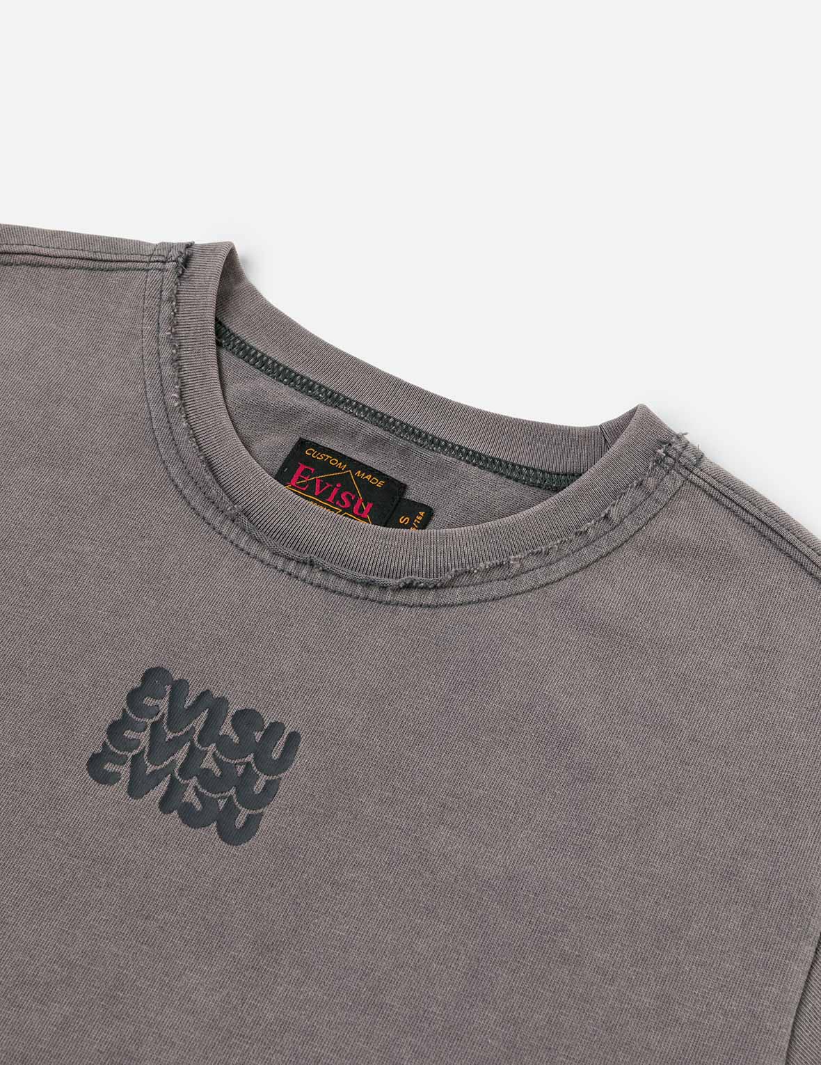 ロゴプリントとディストレスディテール ファッションフィット Tシャツ