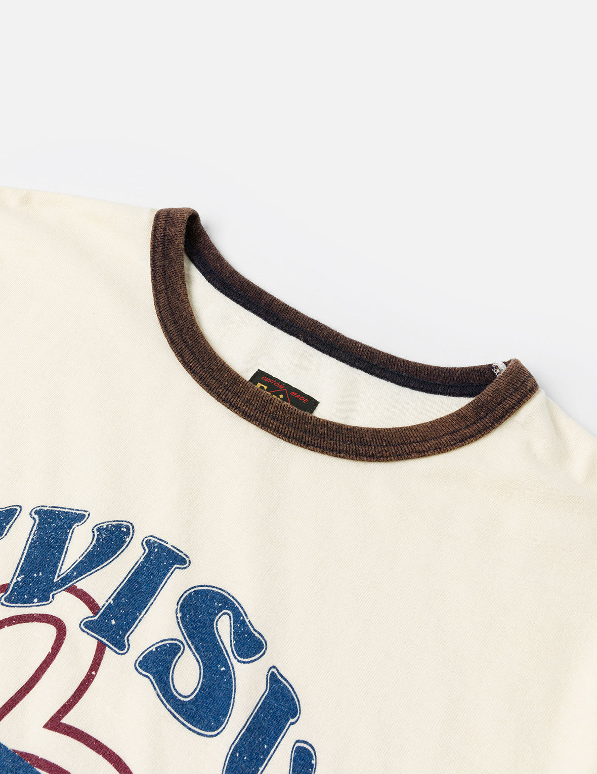 ウォッシュドカモメとロゴプリント レギュラーフィット リンガーTシャツ