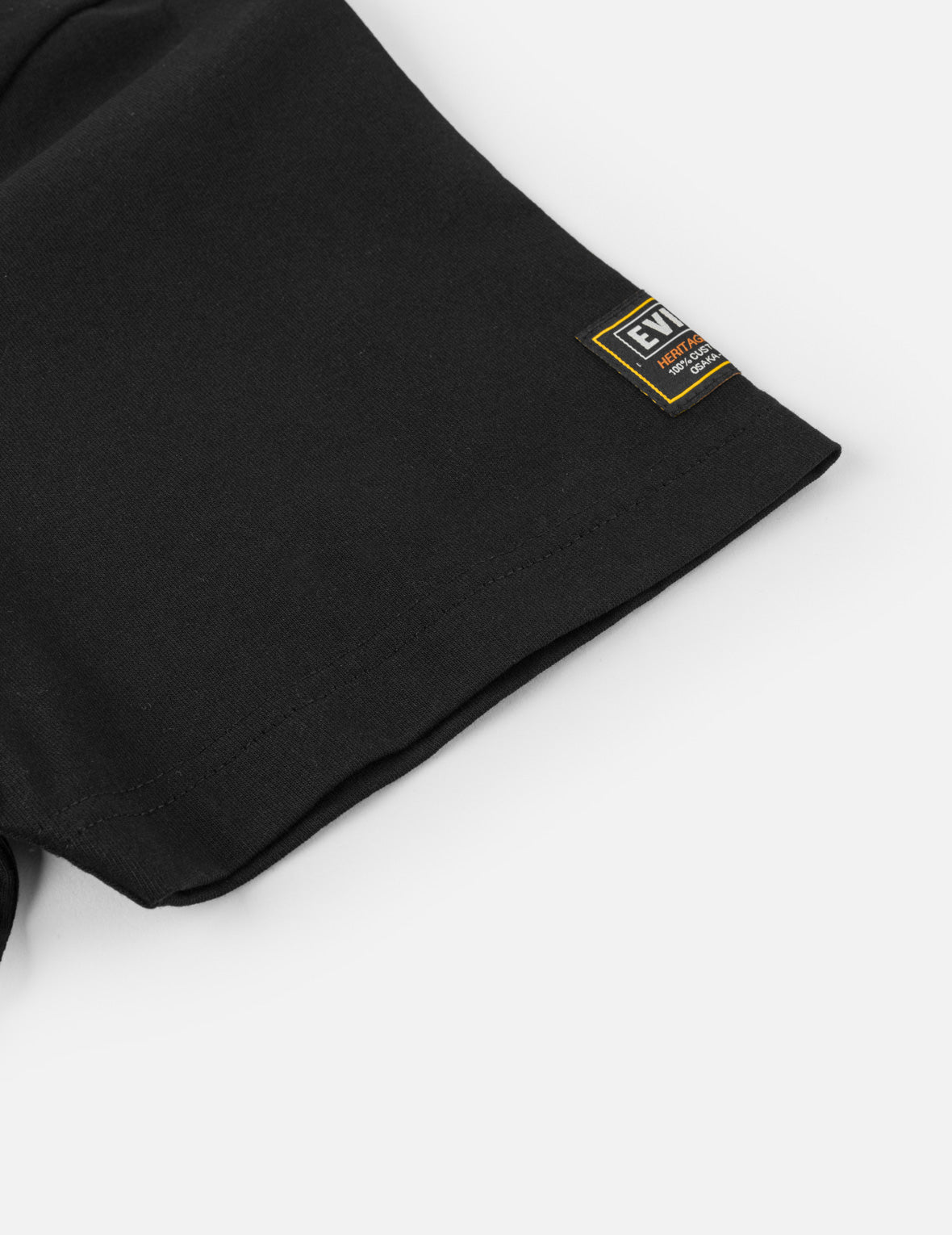 カクチュラロゴプリントTシャツ