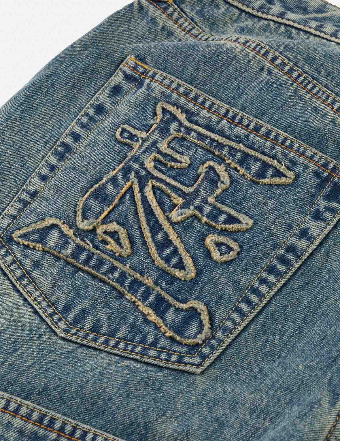 EVISU X F-LAGSTUF-F ダーティウォッシュと刺繍 多ポケット リラックスフィット デニムジーンズ