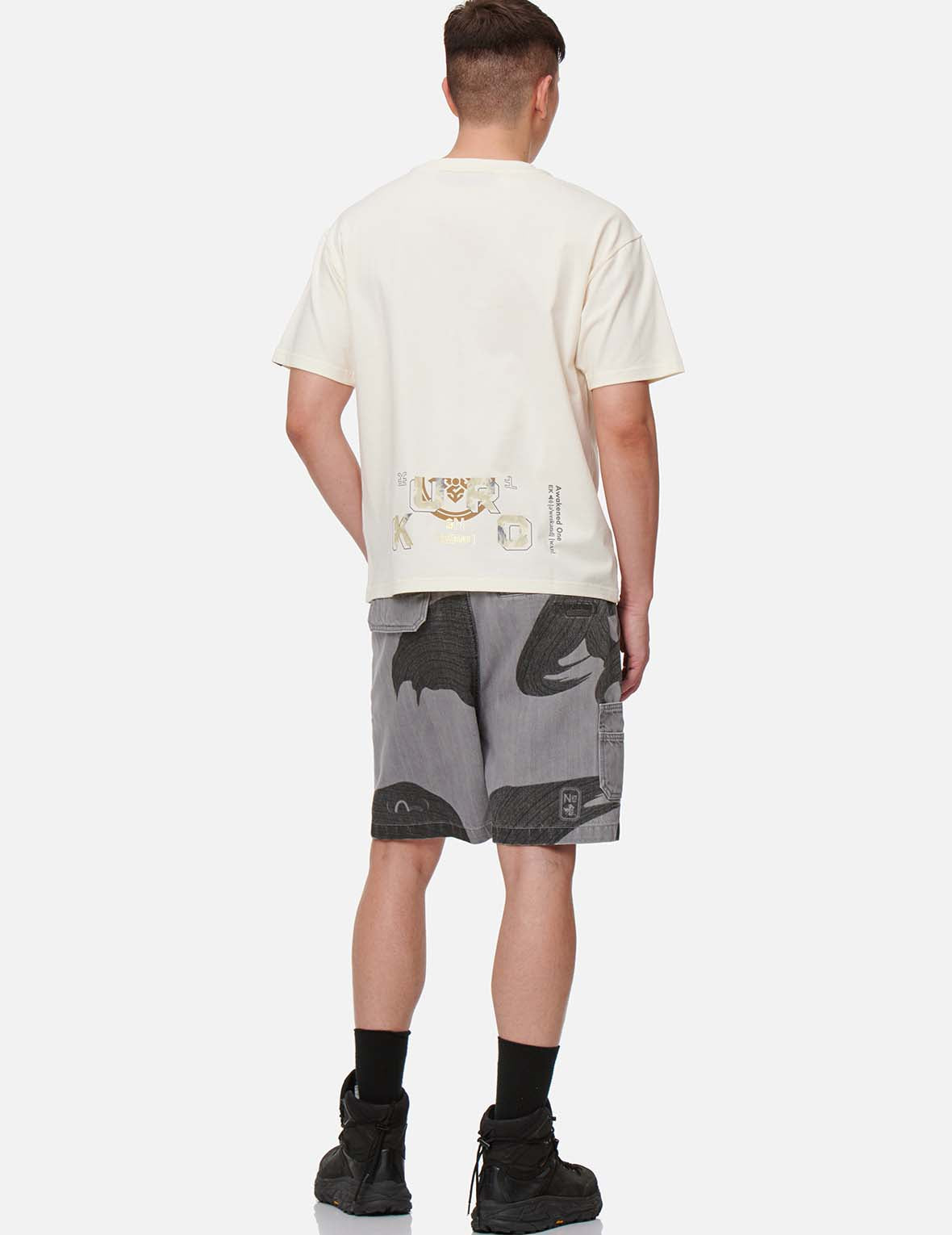 ブラシストローク エフェクト ウォッシュ デニム ショートパンツ