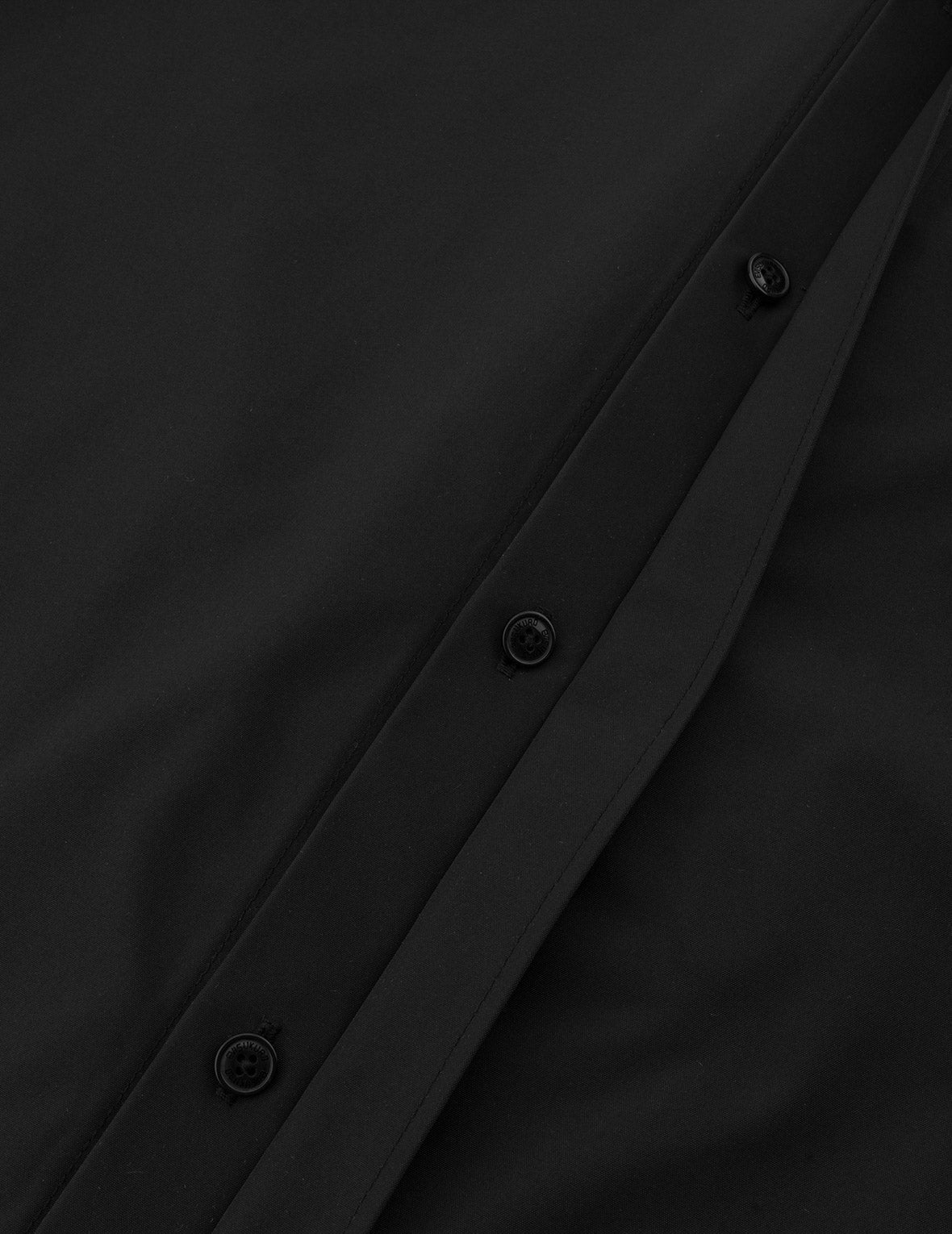 エンボスロゴ リラックスフィット シャツ