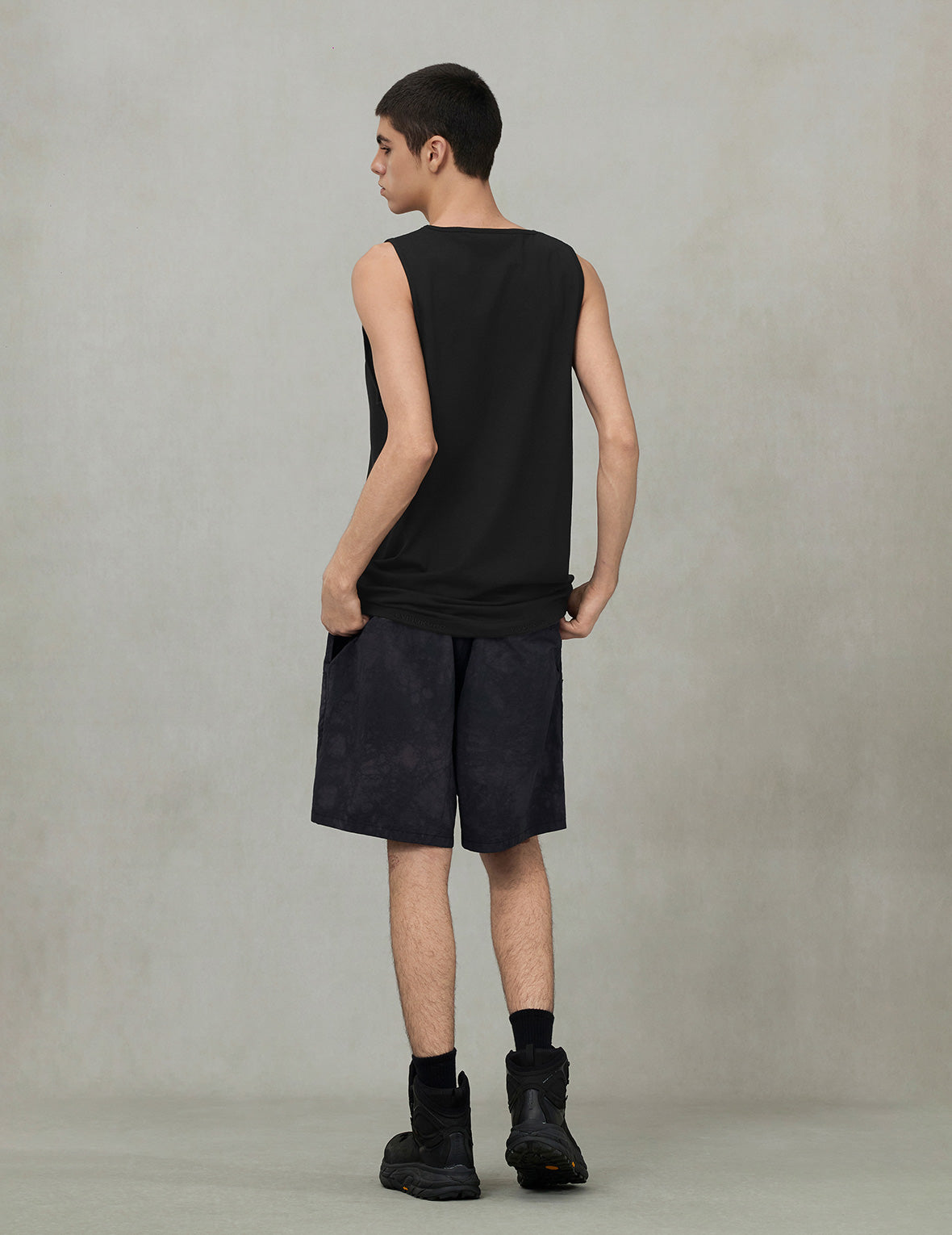 ロゴとカモメ刺繍 リラックスフィット タンクトップ