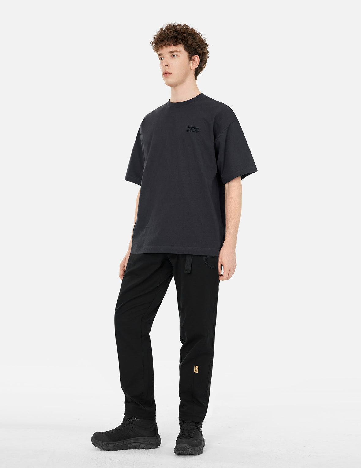 マルチラベルオーバーサイズTシャツ
