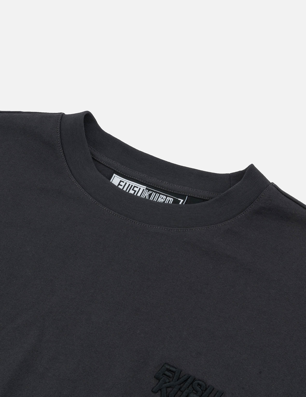 マルチラベルオーバーサイズTシャツ