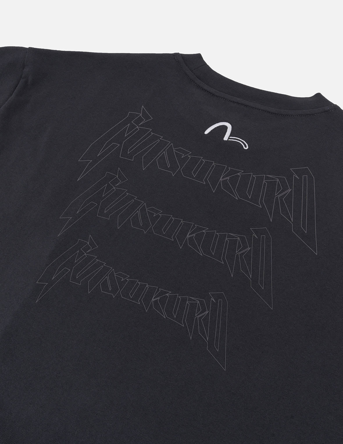 パネルデザイン&マルチラベル リラックスフィット Tシャツ