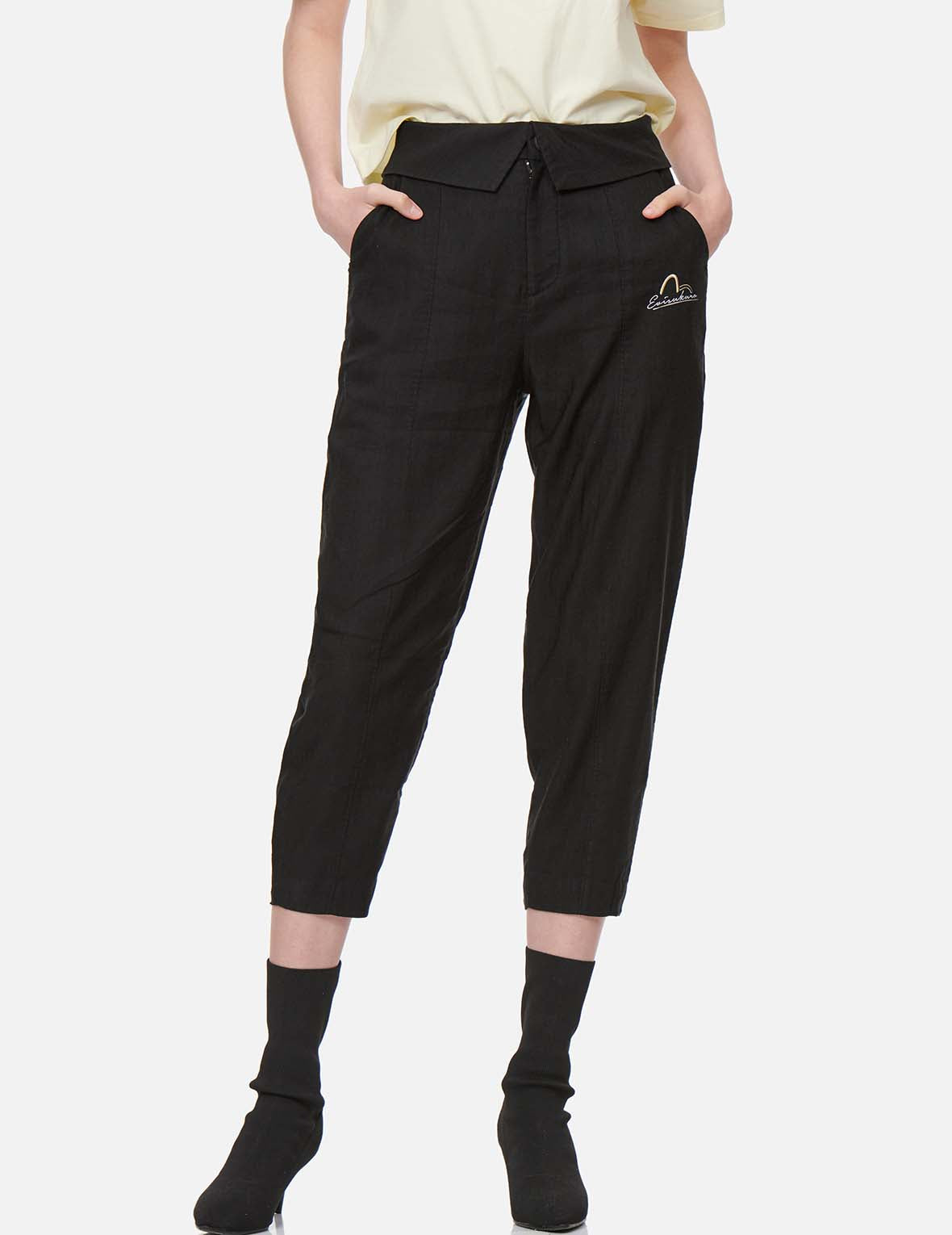 Logo Embroidery Tapered Pants