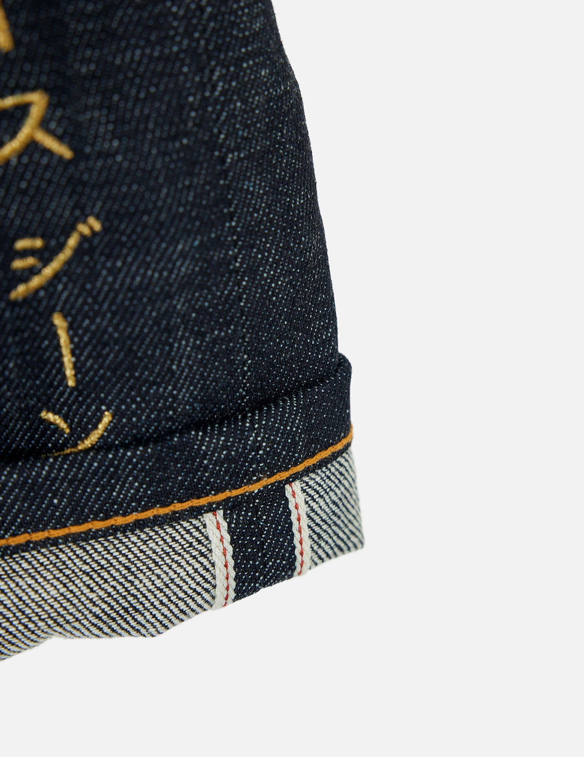 ブロケード大黒アップリケとロゴ刺繍レギュラーフィットデニムショーツ