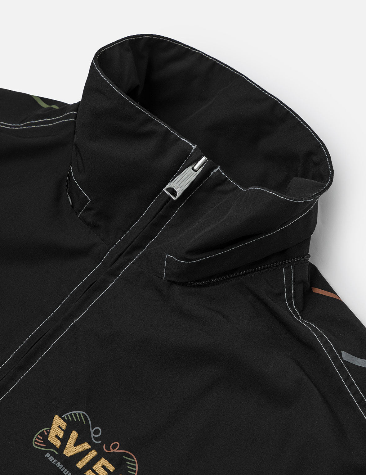 だるまプリント&ロゴ アップリケ リラックス フィット フーデッド ジャケット