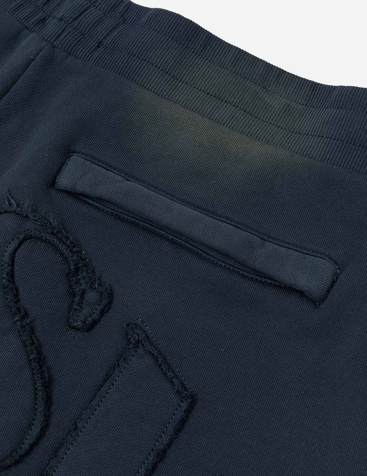 ロゴアップリケ刺繍 ヘビーウォッシュ ファッションフィット スウェットショーツ