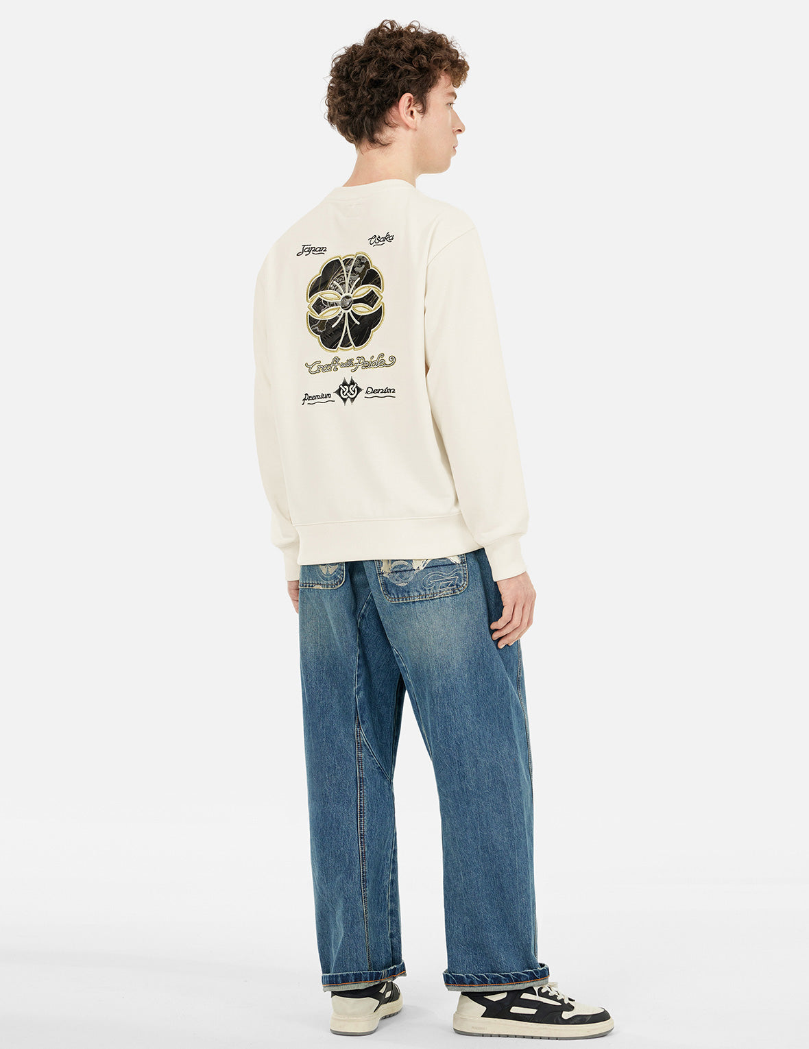 家紋とロゴブロケードアップリケリラックスフィットスウェットシャツ
