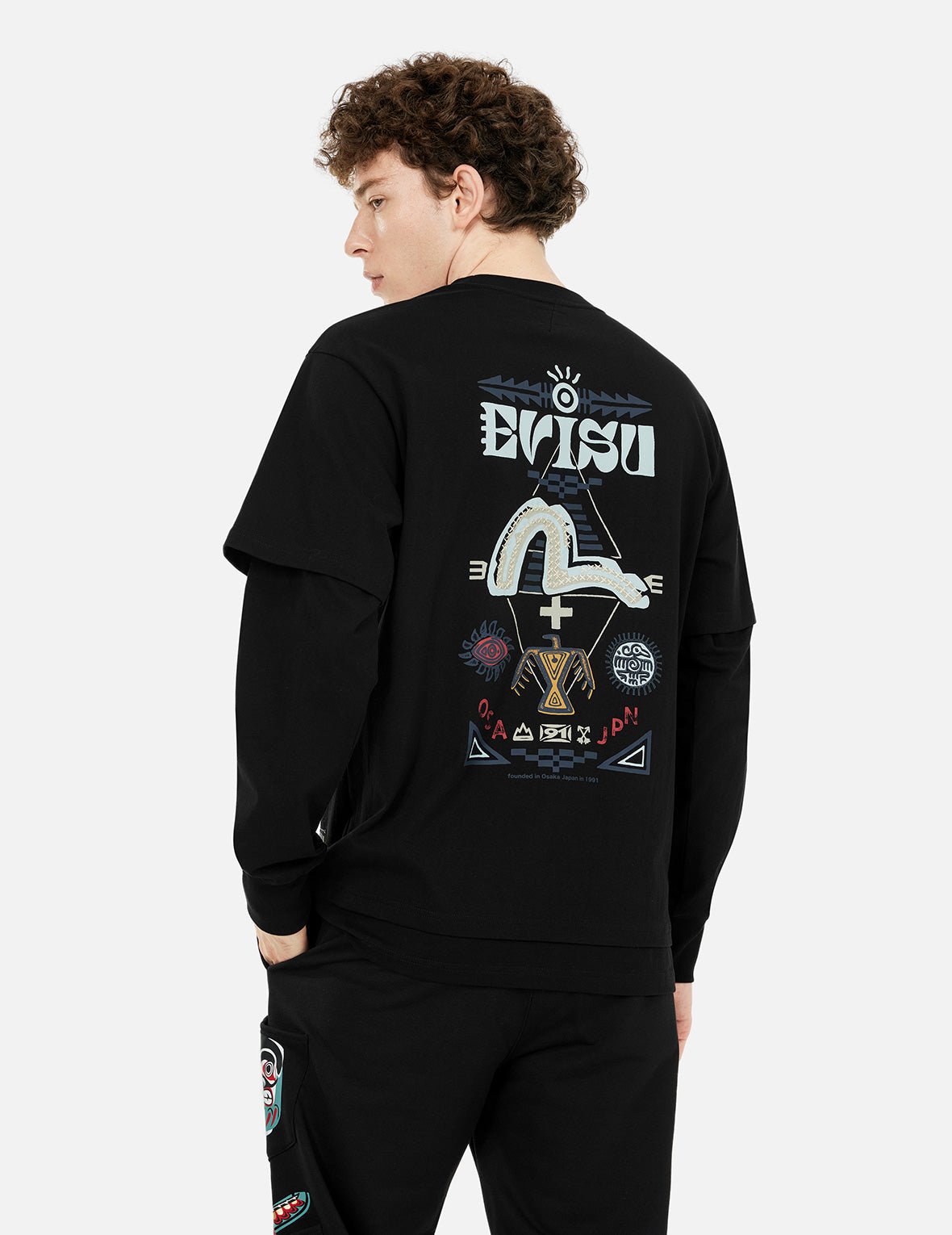 2-in-1 Indian Totem Print Relax Fit Long Sleeves T-shirt