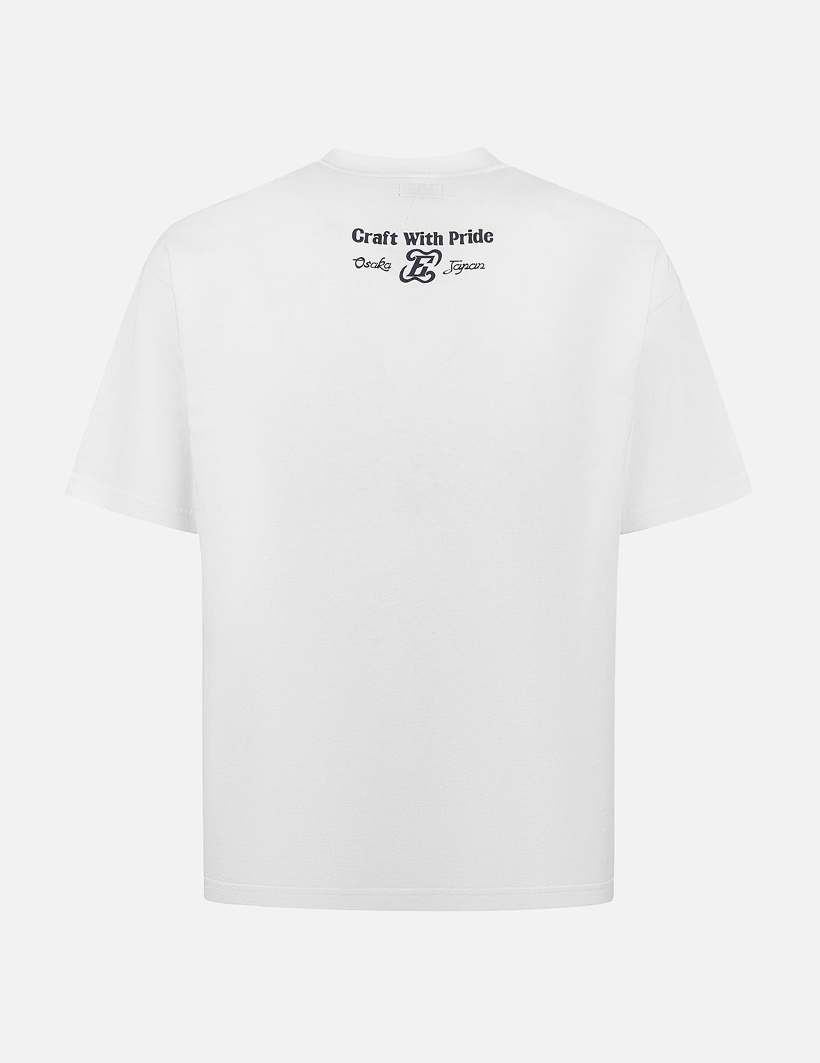 マルチポケットとマルチプリント リラックスフィットTシャツ