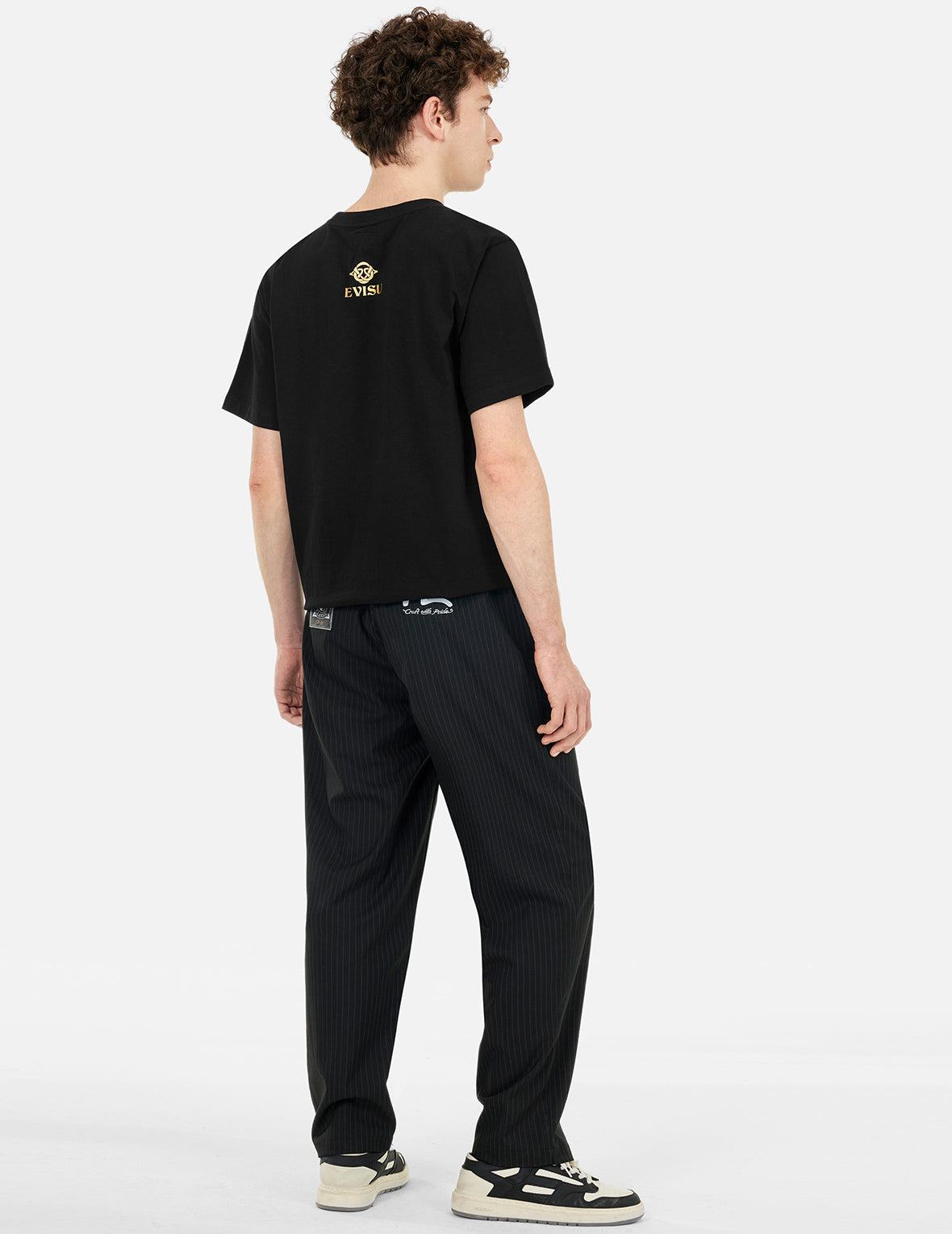 ブロケードカモメアップリケ レギュラーフィットTシャツ