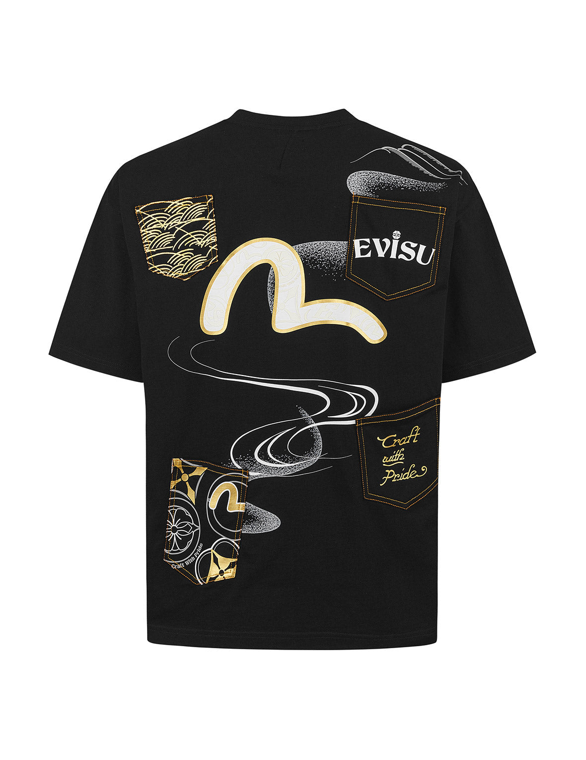 マルチポケットとマルチプリント ルーズフィットTシャツ