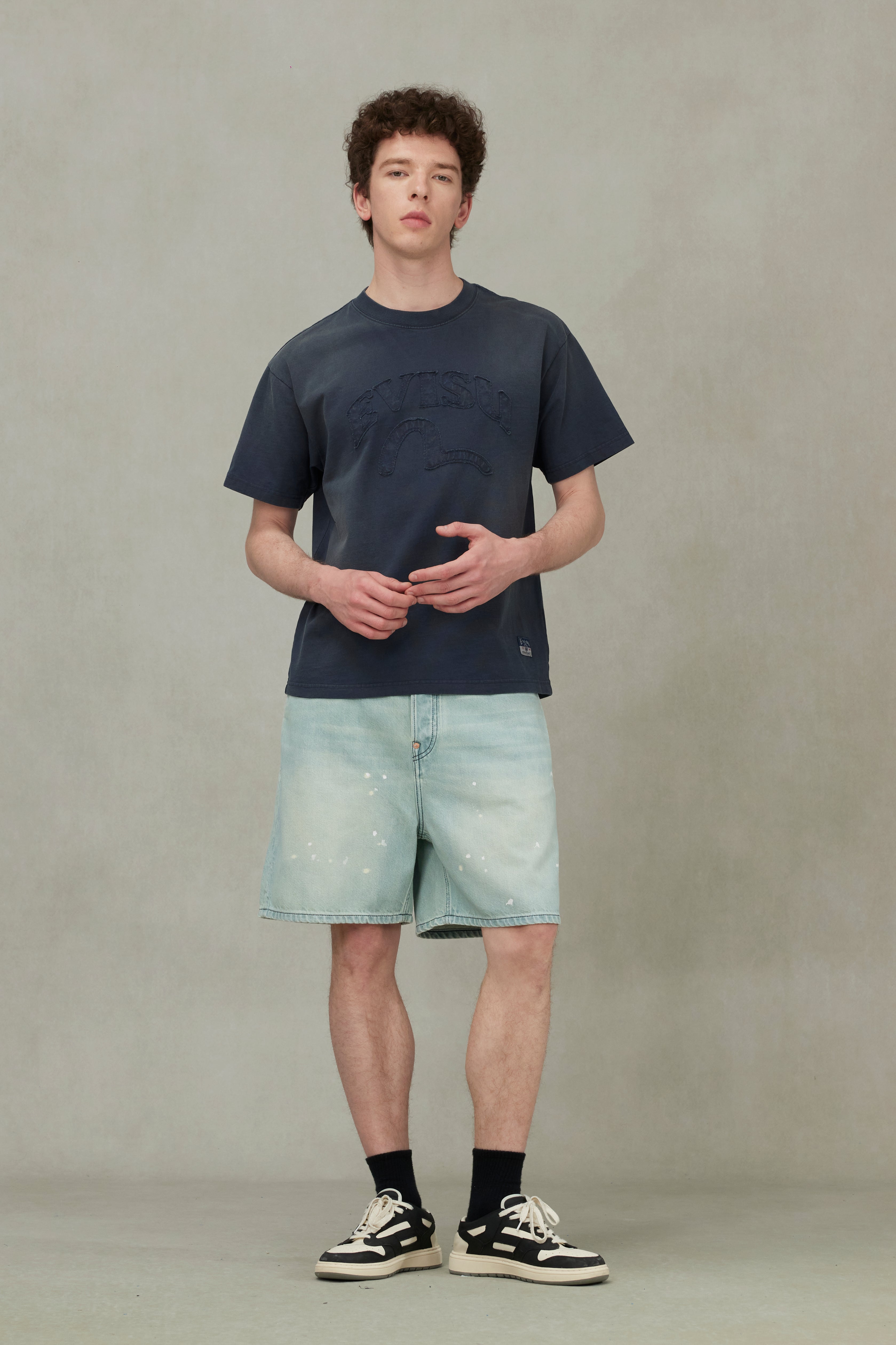 Seagull and Logo Appliqué Embroidery Relax Fit T-Shirt
