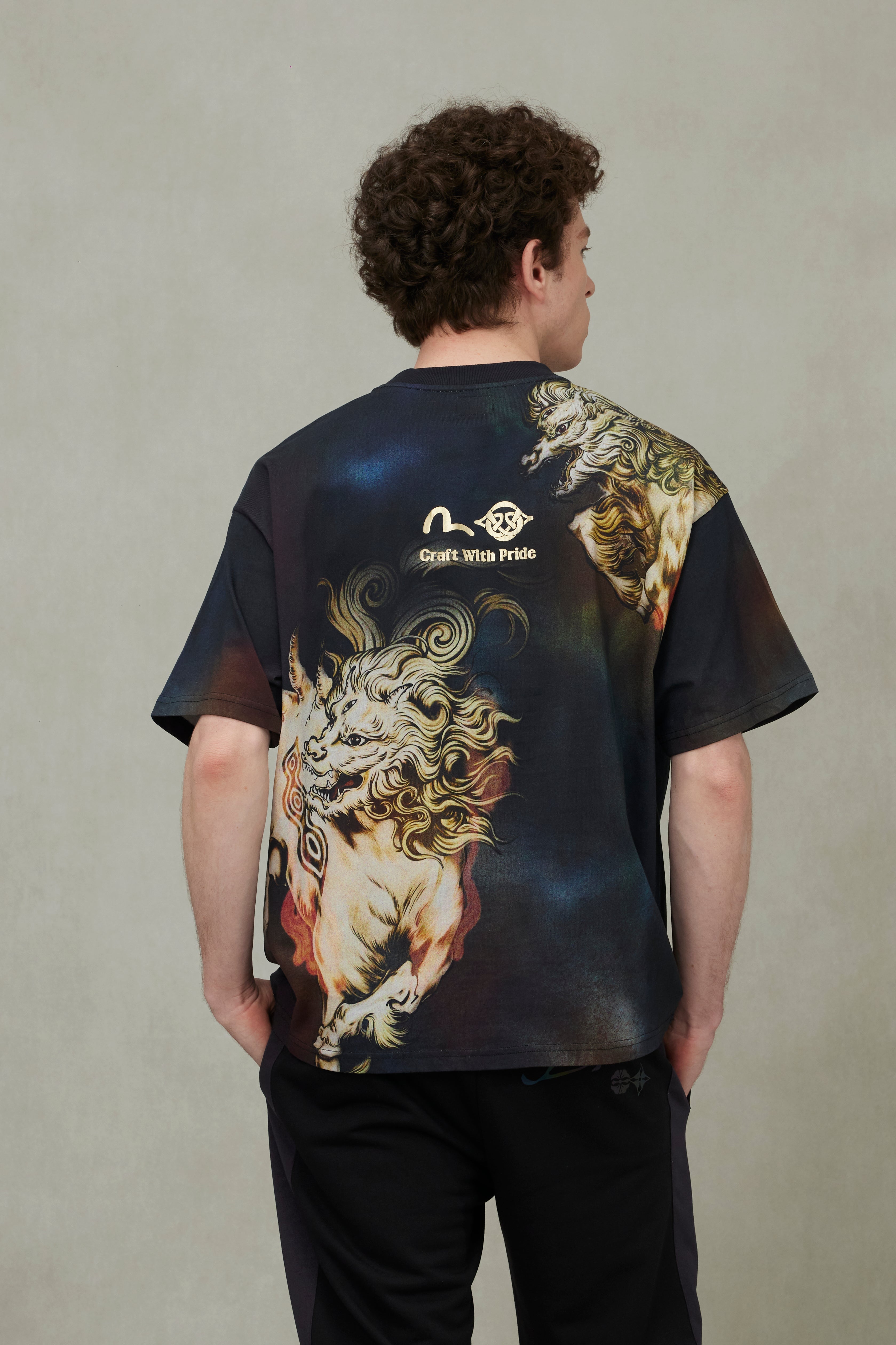 白沢プリント ルーズ フィット Tシャツ