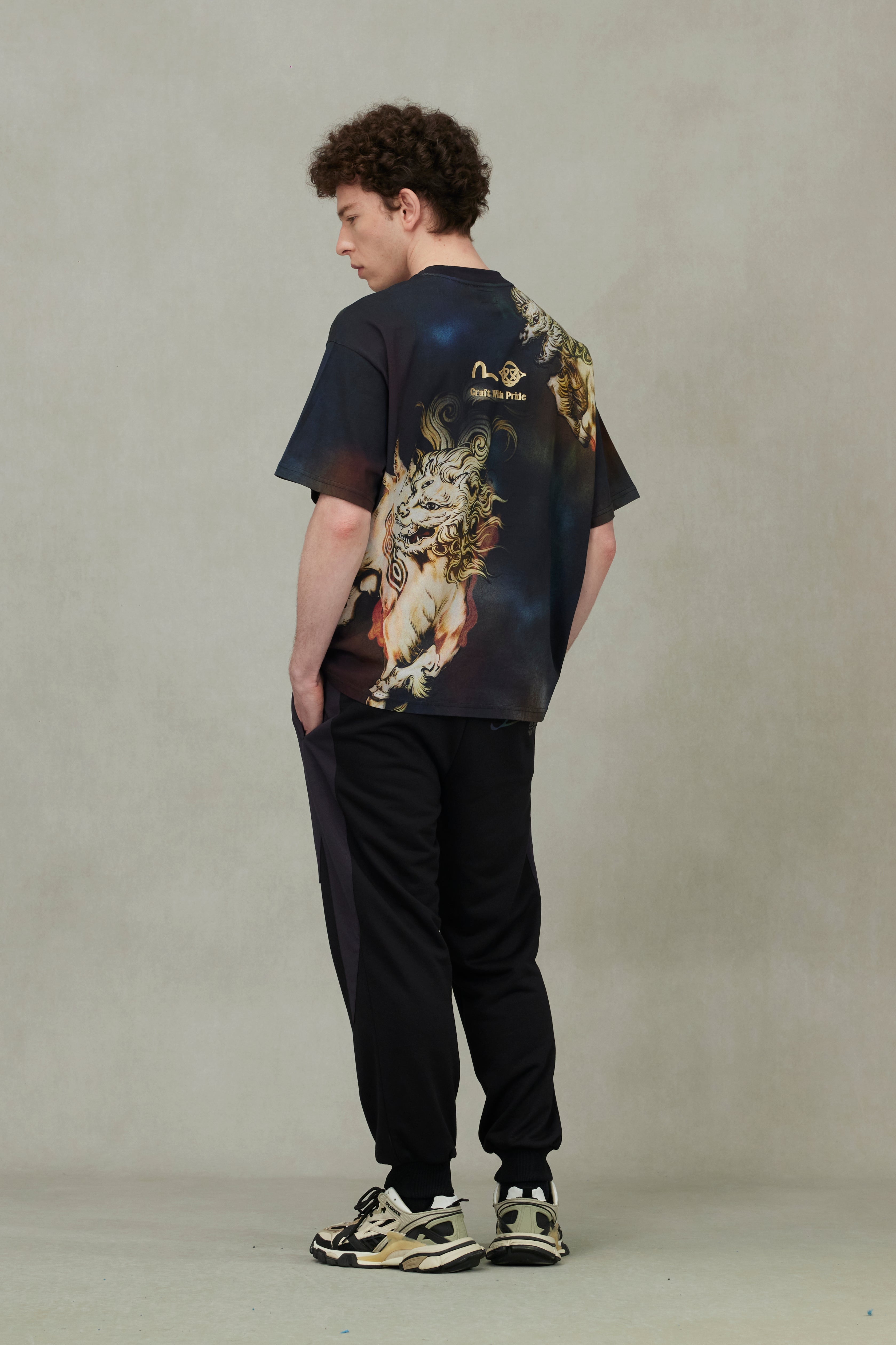 白沢プリント ルーズ フィット Tシャツ