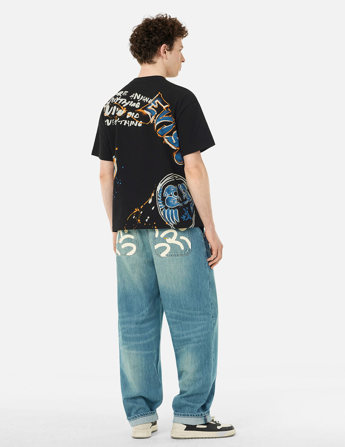 グラフィティ プリント リラックス フィット Tシャツ