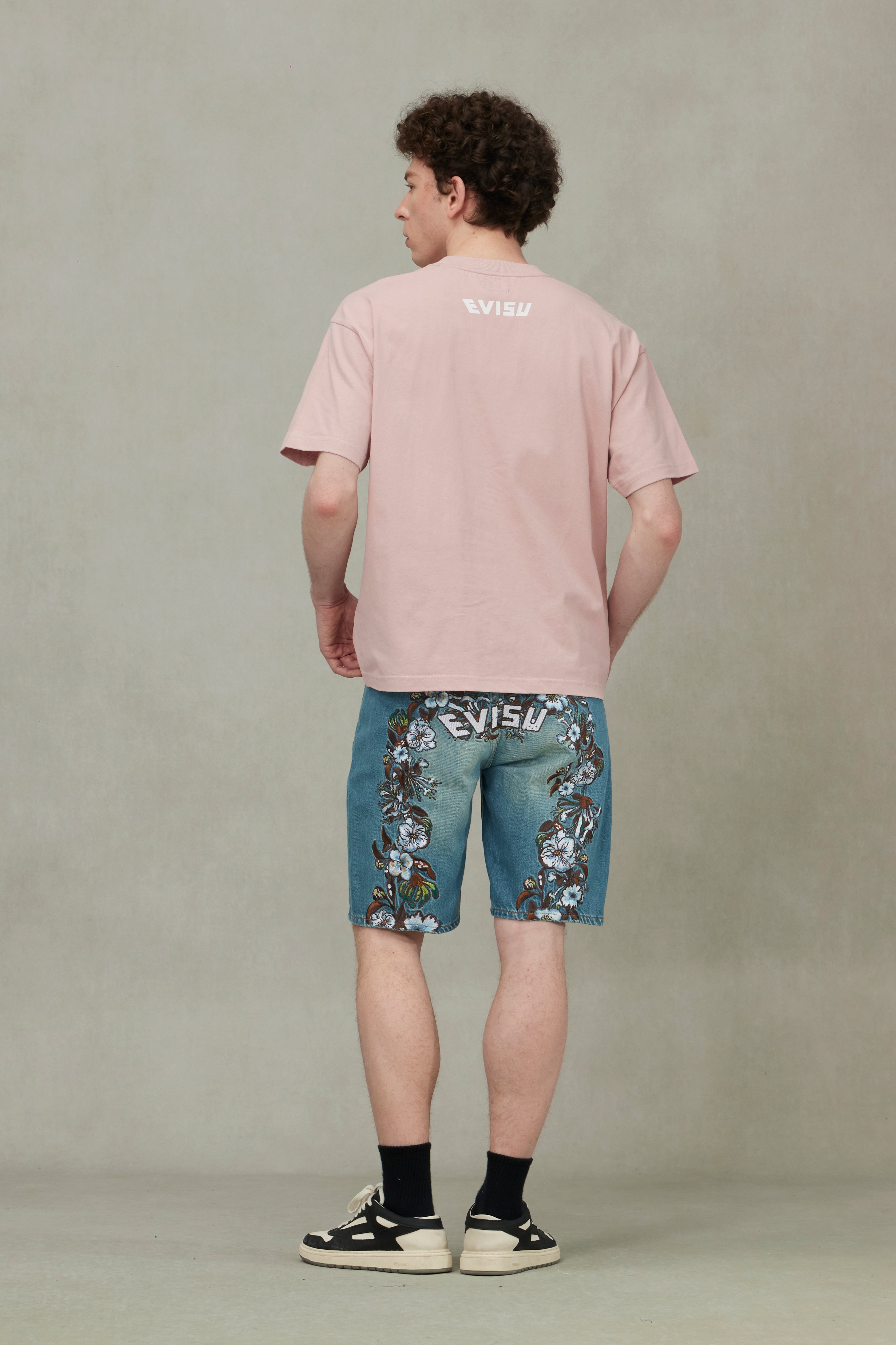 遊び心のあるカモメ刺繍 リラックスフィット Tシャツ