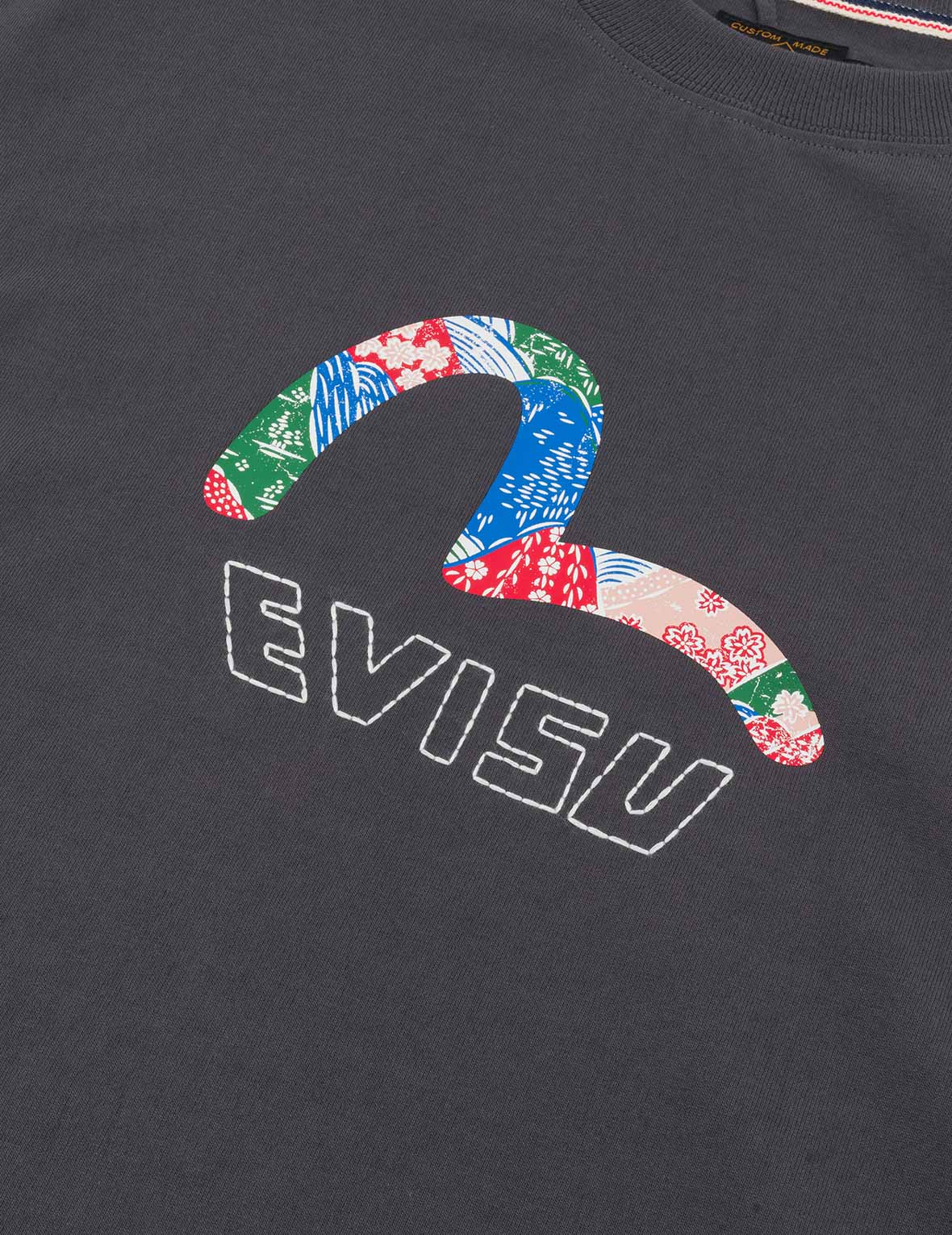 カモメプリントと和風パッチロゴ リラックスフィット Tシャツ