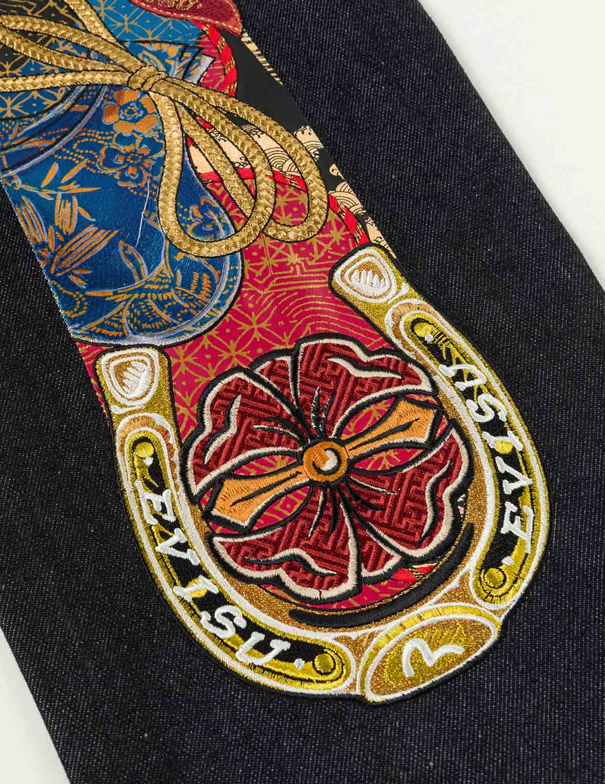 馬年刺繍 大黒ジーンズ #2020