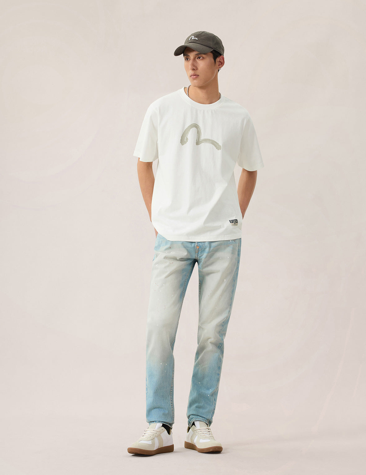 ハンドブラシカモメプリント Tシャツ