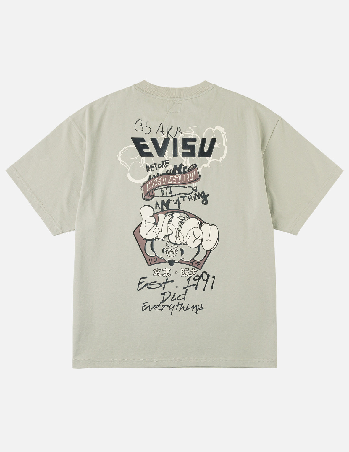 グラフィティロゴと仏頭プリントTシャツ