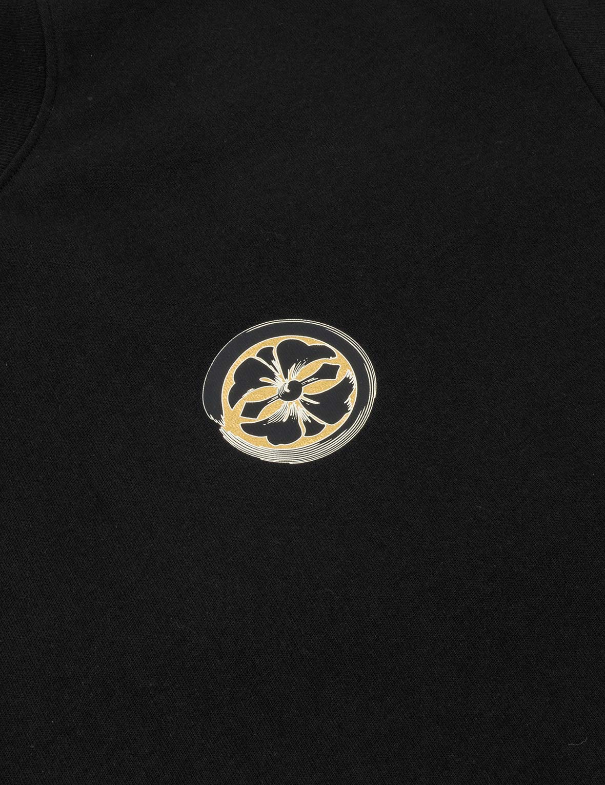 マルチポケット箔プリント Tシャツ