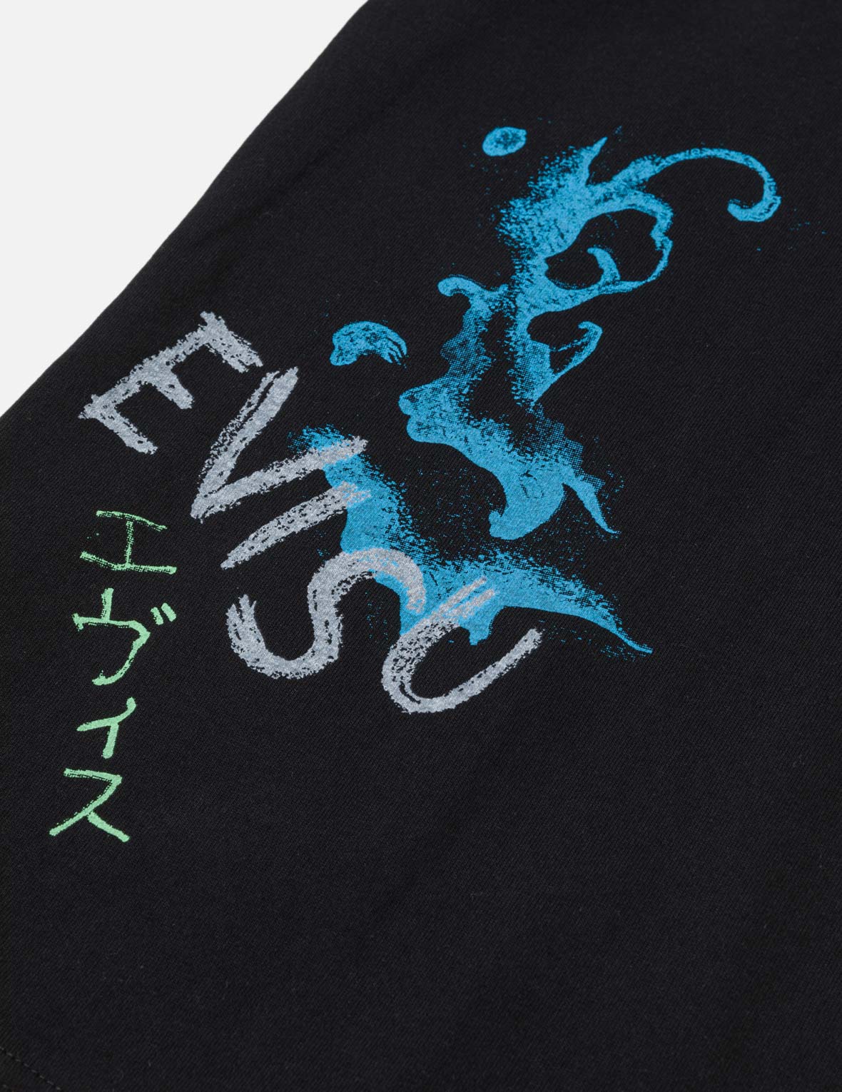 手描き大黒とマルチポケットTシャツ