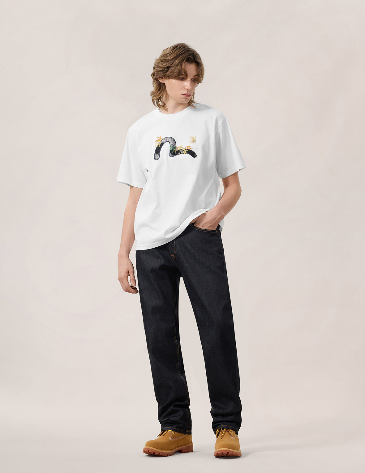 ブロケードカモメアップリケ Tシャツ