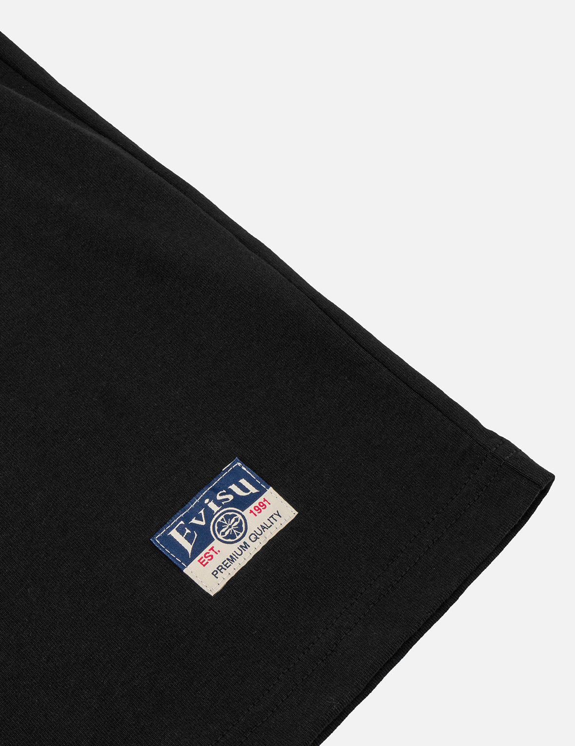 Bamboo Embroidery Scenic Kamon T-shirt